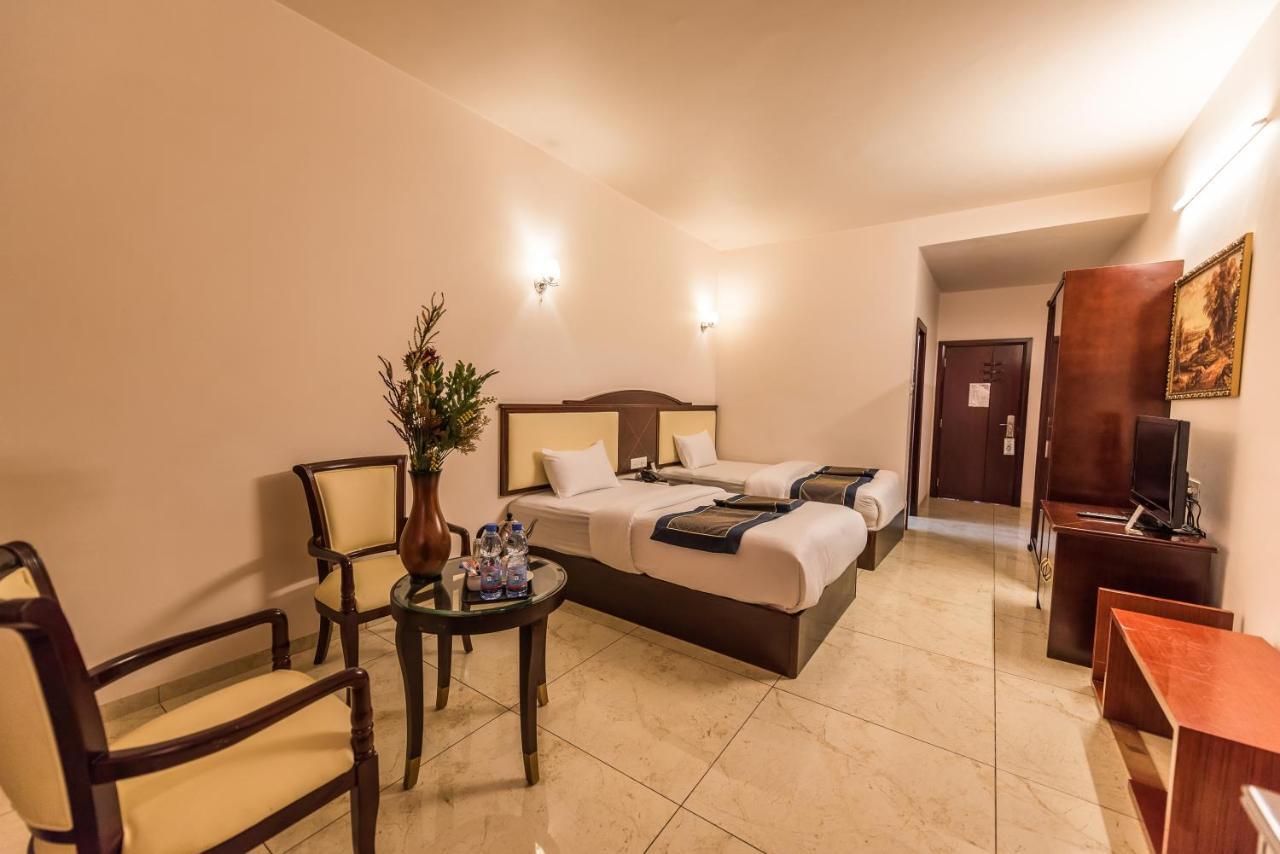 Hotel Lubumbashi Bagian luar foto