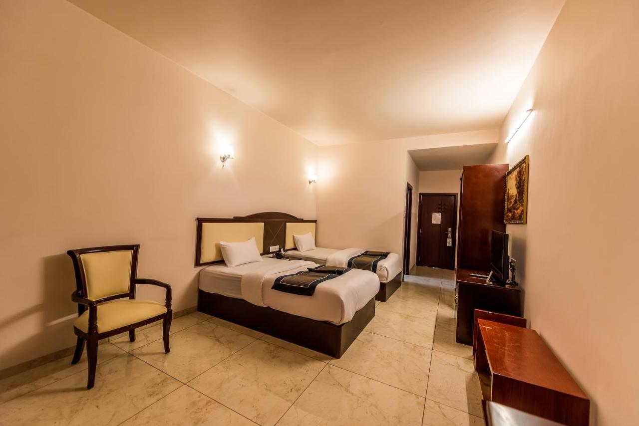 Hotel Lubumbashi Bagian luar foto