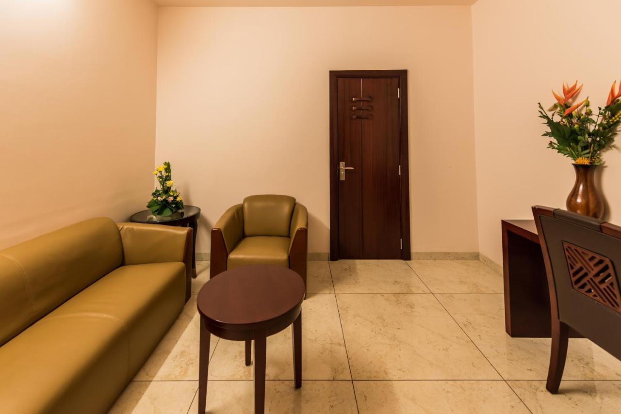 Hotel Lubumbashi Bagian luar foto
