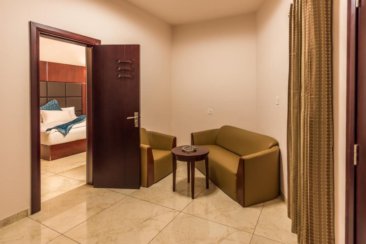 Hotel Lubumbashi Bagian luar foto